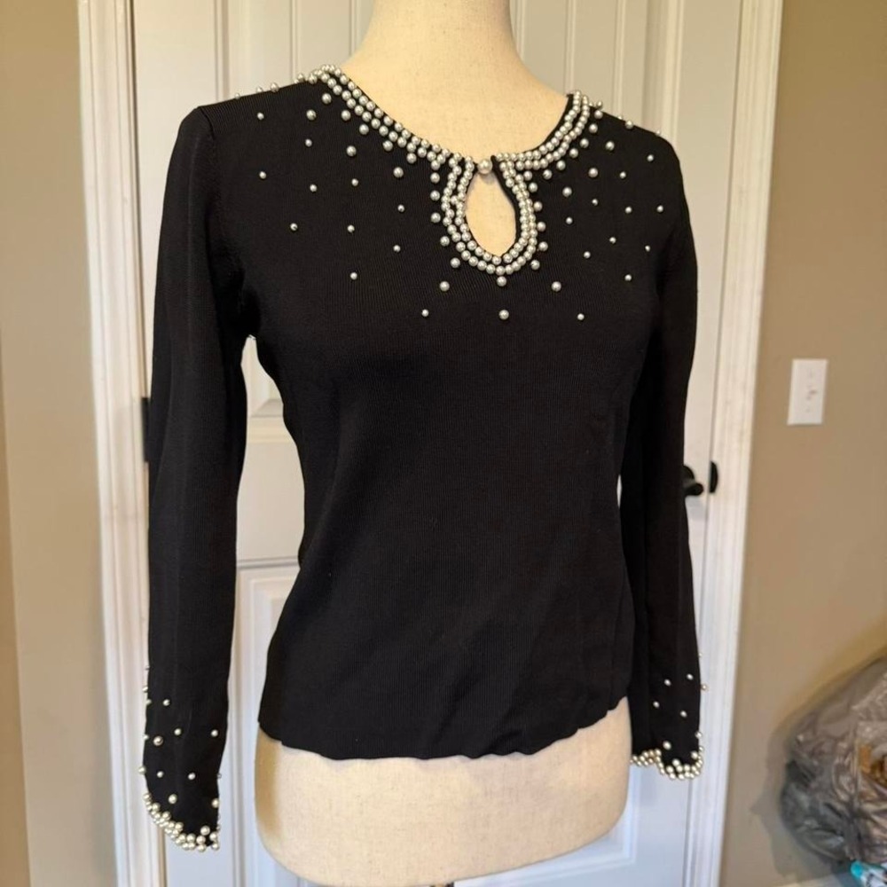 Items‎ by Michelle Nicole Black Pearl Embellished Keyhole Sweater Petite Small